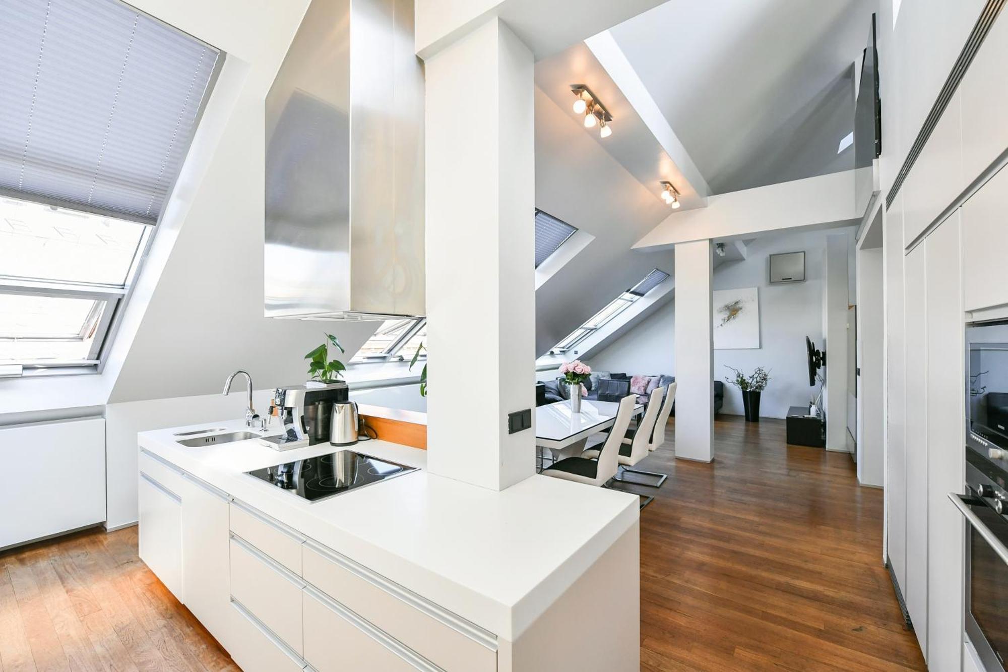 Luxury Central Duplex With Terrace ปราก ภายนอก รูปภาพ